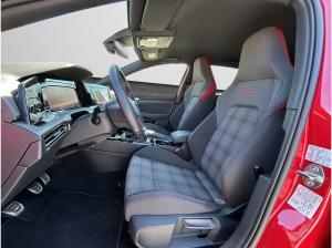 Volkswagen Golf VIII GTI 2.0 TSI ACC RFK SHZ CARPLAY PDC LED