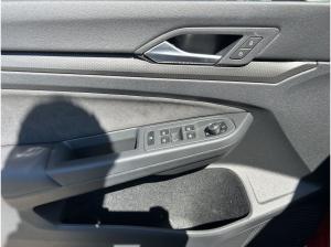 Volkswagen Golf VIII GTI 2.0 TSI ACC RFK SHZ CARPLAY PDC LED
