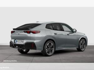 BMW X2 sDrive20i M Sport AHK Keyless DrivingAssist Massage