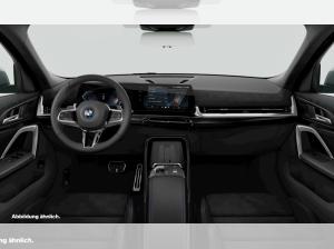 BMW X2 sDrive20i M Sport AHK Keyless DrivingAssist Massage