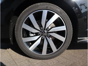 Volkswagen Touran ENERGY 1,5 TSI OPF (150 PS) DSG*R-LINE*NAVI*7-SITZER*