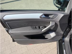 Volkswagen Touran ENERGY 1,5 TSI OPF (150 PS) DSG*R-LINE*NAVI*7-SITZER*GEWERBE