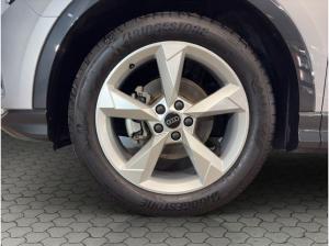 Audi Q3 Q3 - 35 TFSI advanced S tronic AHK+Navi+ACC+SHZ