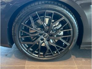 Audi A6 Avant TDI quattro S tronic S line Tech pro