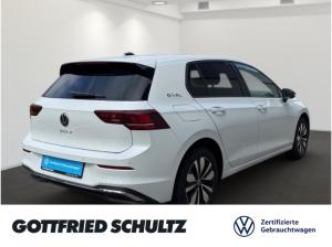 Volkswagen Golf VIII GOAL TDI DSG AHK NAVI SITZHEIZUNG EINPARKHILFE LED