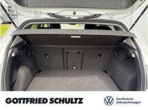 Volkswagen Golf VIII GOAL TDI DSG AHK NAVI SITZHEIZUNG EINPARKHILFE LED