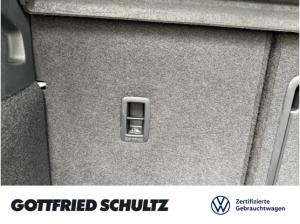 Volkswagen Golf VIII GOAL TDI DSG AHK NAVI SITZHEIZUNG EINPARKHILFE LED