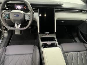 Ford Capri Premium Polsterung mit Sportsitzen sowie AHK