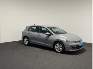 Volkswagen Golf VIII 2.0 TDI DSG Life CarPlay ACC LED Navi