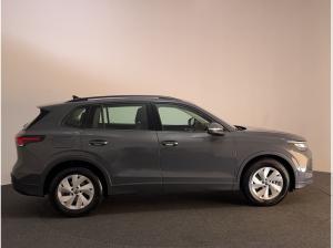 Volkswagen Tiguan Basis 2.0TDI DSG AHK Navi Garantie ACC