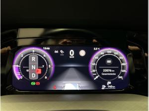 Volkswagen Golf VIII 2.0 TDI DSG Life CarPlay ACC LED Navi