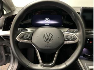 Volkswagen Golf VIII 2.0 TDI DSG Life CarPlay ACC LED Navi