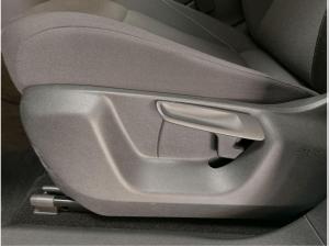 Volkswagen Tiguan Basis 2.0TDI DSG AHK Navi Garantie ACC