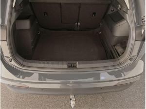 Volkswagen Tiguan Basis 2.0TDI DSG AHK Navi Garantie ACC