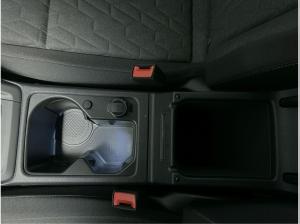 Volkswagen Golf VIII 2.0 TDI DSG Life CarPlay ACC LED Navi