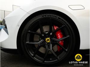 Lotus Emeya R *Akoya White - by LOTUS HAESE