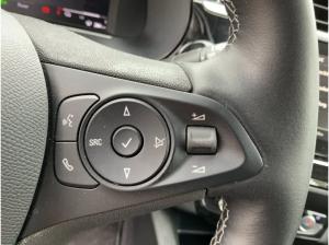 Opel Corsa F e Elegance LED+SHZ+Fernlichtass.+Kam.+LM