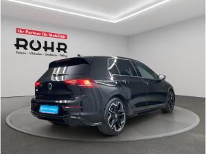 Volkswagen Golf VIII R-line (AHK.Kamera.Navi) 2.0l TDI DSG