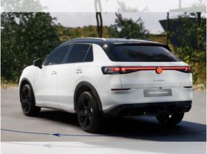 Volkswagen T-Roc R-Line 1.5 eTSI 150PS DSG BLACK STYLE*MATRIX*AHK*LEDER*PANO*STANDHZG*53.850€*