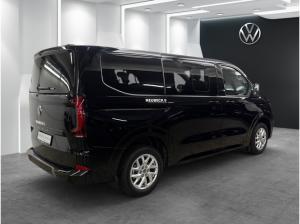 Volkswagen e-Caravelle RearView 8 Sitzer