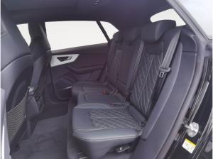 Audi Q8 SUV TFSI e quattro 290 kW tiptronic Sofort verfügbar!