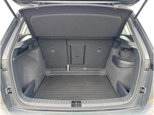 Skoda Karoq Selection TSI DSG|NAVI|KAMERA|VORB.AHK|SHZ