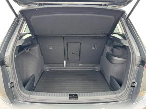Skoda Karoq Selection TSI DSG|NAVI|KAMERA|VORB.AHK|SHZ