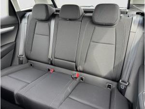 Skoda Karoq Selection TSI DSG|NAVI|KAMERA|VORB.AHK|SHZ