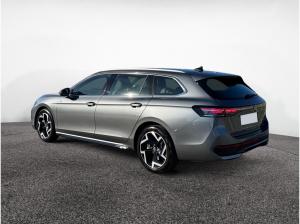 Volkswagen Passat Var. R-Line 4Motion TSI DSG|AHK|el.HECK