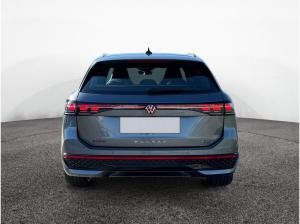 Volkswagen Passat Var. R-Line 4Motion TSI DSG|AHK|el.HECK