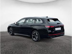 Volkswagen Passat Var. R-Line 4Motion TSI DSG|AHK|el.HECK
