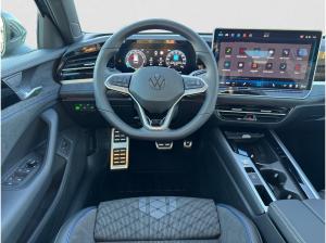 Volkswagen Passat Var. R-Line 4Motion TSI DSG|AHK|el.HECK