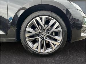 Skoda Octavia Combi Selection 2.0 TDI DSG Matrix-LED