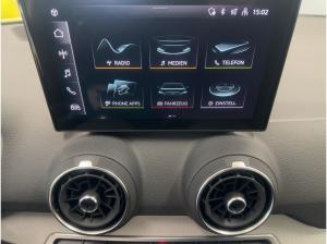 Audi Q2 35 TFSI S tronic LED/INTERFACE/SITZHEIZUNG