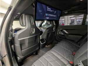 BMW i7 eDrive50 M Sport Fond Entertainment B&W SkyLounge