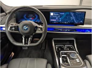 BMW i7 eDrive50 M Sport Fond Entertainment B&W SkyLounge