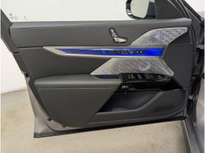 BMW i7 eDrive50 M Sport Fond Entertainment B&W SkyLounge
