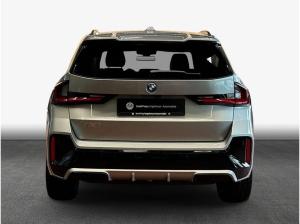 BMW iX1 xDrive30 M Sportpaket , 5-türig (Strom)