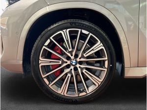 BMW iX1 xDrive30 M Sportpaket , 5-türig (Strom)