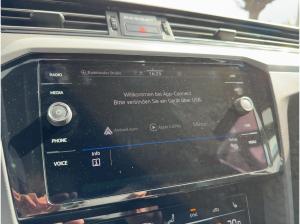 Volkswagen Passat Variant 2.0 TDI DSG Business Navi LED SHZ