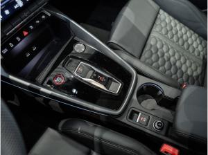 Audi RS3 Sportback 294 kW Sonos Sportabgas Pano Winterräder Leder