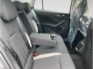 Skoda Kamiq Tour 1.0 TSI LED.LaneA.Temp.SmrtLink.AHK.PDC.DAB+.FrontA