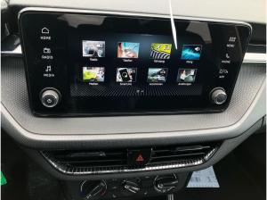 Skoda Fabia ESSENCE 1.0TSI LED.NAV.LANEA.FRONTA.LIM.DAB+