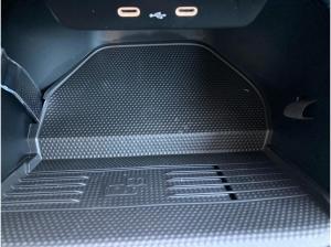 Skoda Fabia Selection 1.0TSI LED.WINTER.BergA.AHK.LKR-HEIZ.Park.SmartLink.DAB