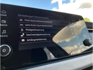 Skoda Kamiq Tour 1.0 TSI LED.LaneA.Temp.SmrtLink.AHK.PDC.DAB+.FrontA