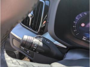Volvo XC60 T8 Recharge Ultra Black Edition Plug-In Hybri