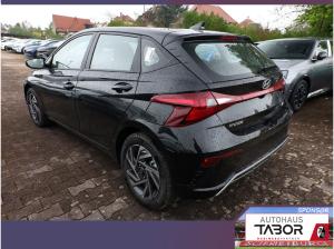 Hyundai i20 DCT Select Nav DigCo 16 CarPlay Kam PDC Temp