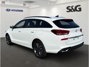 Hyundai i30 cw Trend AUTOMATIK*SITZHZG*KAMERA*DAB*CARPLAY*TEMPOMAT*