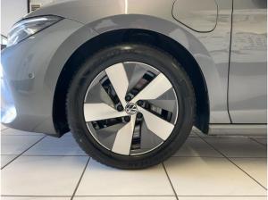 Volkswagen Passat Var. 1,5 TSI Business eHybrid DSG RearVie