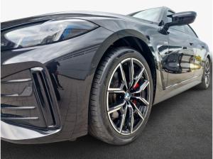 BMW i4 Gran Coupe M60 xDrive *HuD*HiFi*AHK*